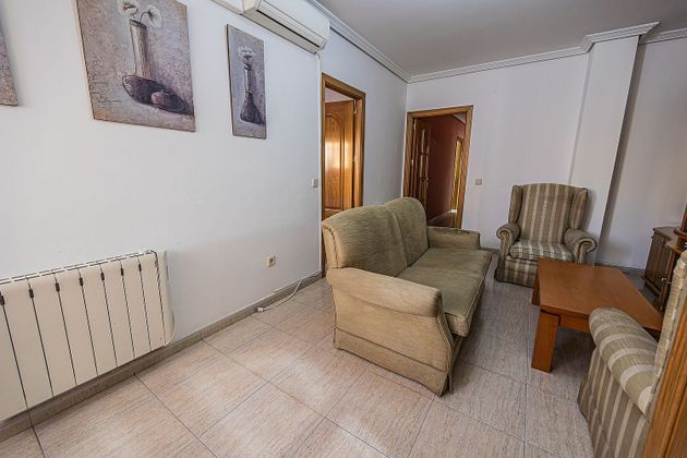 Foto 2 de Pis en venda a Mejorada del Campo de 3 habitacions amb aire acondicionat i calefacció