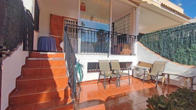 Foto 1 de Dúplex en venta en Gran Alacant de 5 habitaciones con terraza y piscina