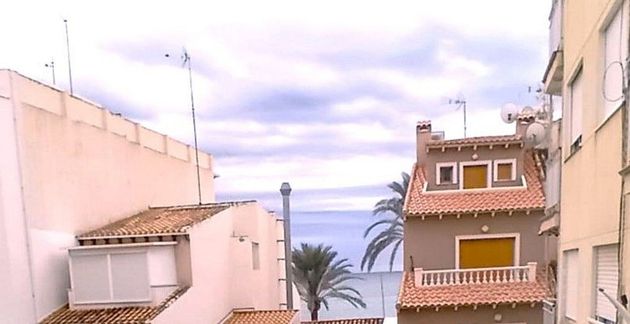 Foto 2 de Piso en venta en Campello Playa de 3 habitaciones con terraza y calefacción