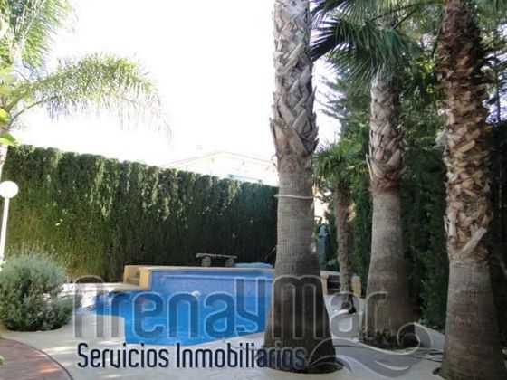Foto 2 de Xalet en venda a La Huerta de 4 habitacions amb terrassa i piscina