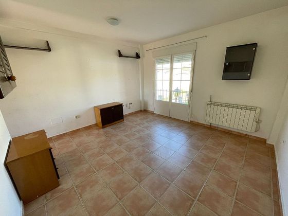 Foto 1 de Venta de dúplex en Valdeaveruelo de 2 habitaciones con garaje y calefacción