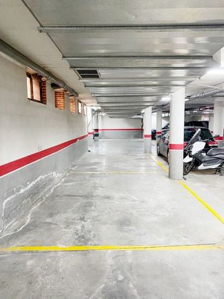 Foto 2 de Alquiler de garaje en Ensanche de 14 m²