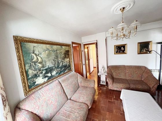 Foto 2 de Pis en venda a Juan de Austria de 3 habitacions amb terrassa i calefacció