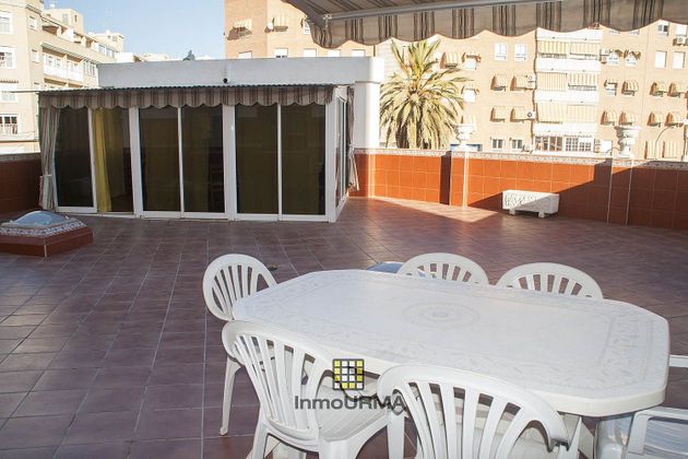 Foto 2 de Pis en venda a Altozano - Conde Lumiares de 4 habitacions amb terrassa i garatge