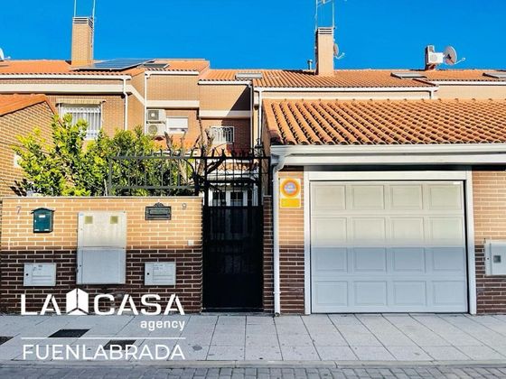 Foto 1 de Casa en venda a Fuentebella-San Felix-El Leguario de 4 habitacions amb terrassa i garatge