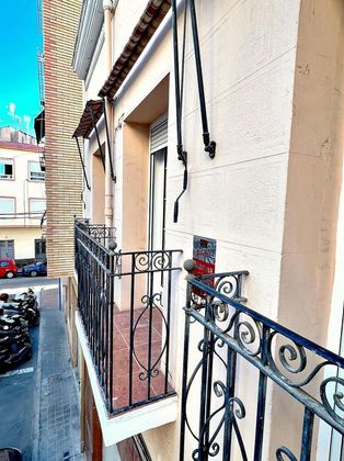 Foto 2 de Pis en venda a Carolinas Bajas de 3 habitacions amb terrassa i balcó