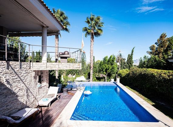 Foto 2 de Xalet en venda a Vistahermosa de 7 habitacions amb terrassa i piscina
