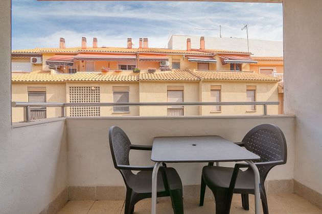 Foto 2 de Piso en venta en avenida Del Carrer de la Mar de 3 habitaciones con terraza y piscina