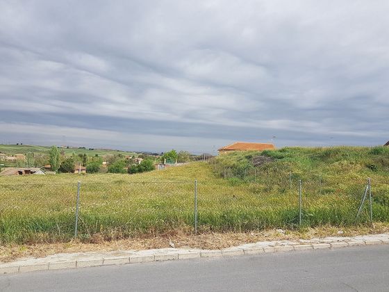 Foto 1 de Venta de terreno en avenida De Los Cisneros de 2750 m²