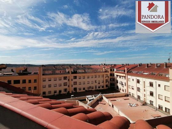 Foto 1 de Àtic en venda a Puerta de Cuartos - Avda. de Portugal de 3 habitacions amb terrassa i balcó