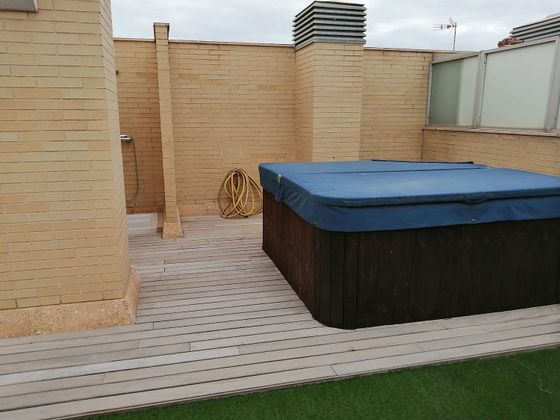 Foto 1 de Àtic en lloguer a calle Oscar Esplá de 3 habitacions amb terrassa i garatge