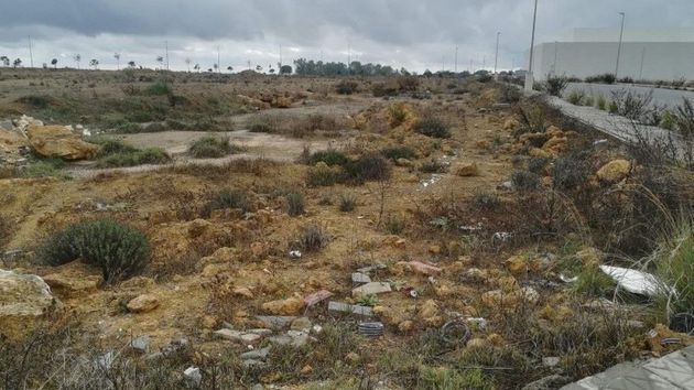 Foto 2 de Venta de terreno en Mairena del Alcor de 7460 m²