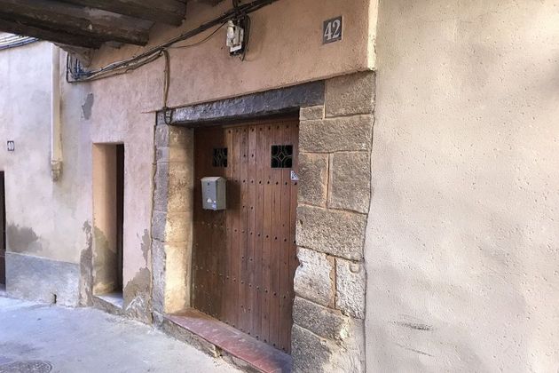 Foto 1 de Venta de casa rural en calle De la Vila de 3 habitaciones con garaje