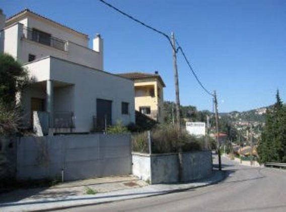 Foto 1 de Venta de casa en calle Can Rafel de 3 habitaciones con terraza y garaje