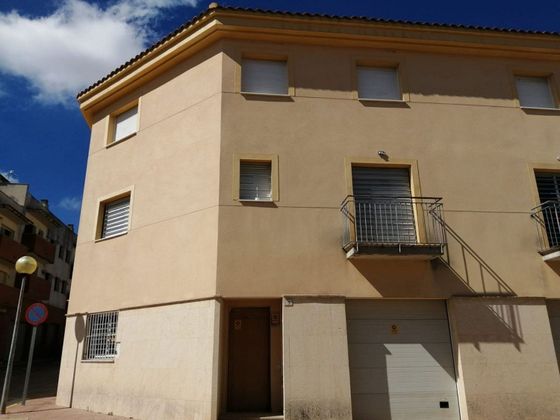Foto 1 de Casa en venta en calle De Valls de 4 habitaciones con garaje