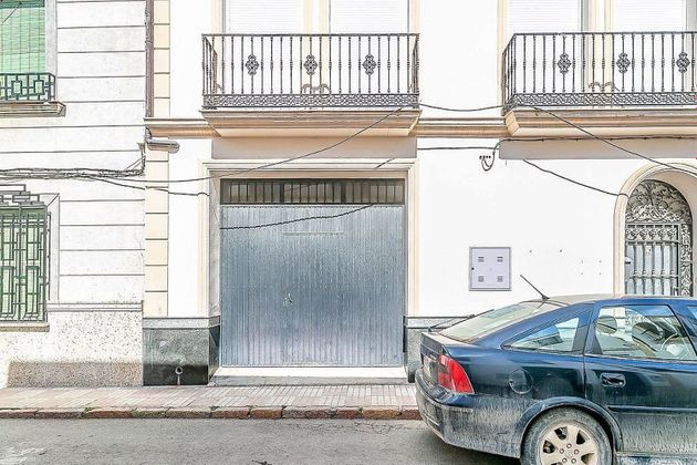 Foto 2 de Casa en venda a calle Silla de 4 habitacions amb terrassa