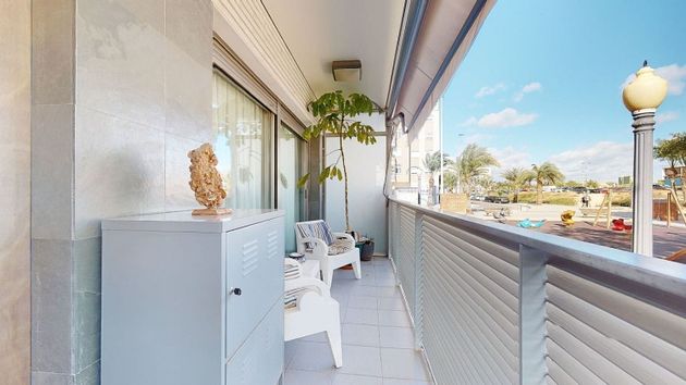 Foto 1 de Casa en venda a Nou Altabix de 3 habitacions amb piscina i balcó