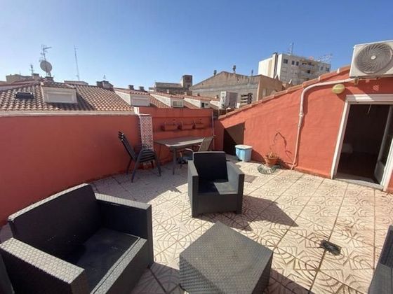 Foto 2 de Dúplex en venda a Casco Histórico de 4 habitacions amb terrassa i aire acondicionat