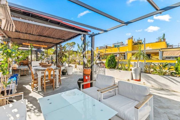 Foto 1 de Àtic en venda a Centro - Alicante de 2 habitacions amb terrassa i aire acondicionat