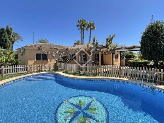 Foto 2 de Venta de chalet en San Juan de Alicante/Sant Joan d´Alacant de 4 habitaciones con piscina y jardín