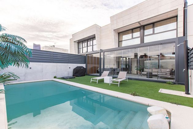 Foto 1 de Casa adossada en venda a La Cárcaba - El Encinar - Montemolinos de 3 habitacions amb terrassa i piscina