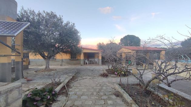 Foto 1 de Venta de terreno en San Martín de Valdeiglesias de 11000 m²