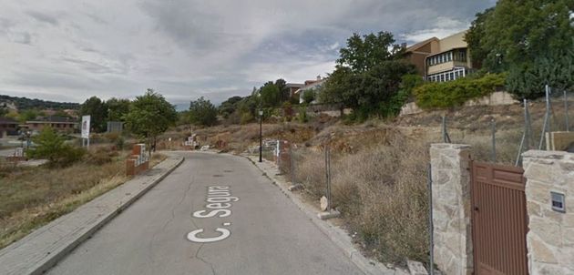 Foto 1 de Venta de terreno en Guadalix de la Sierra de 1752 m²