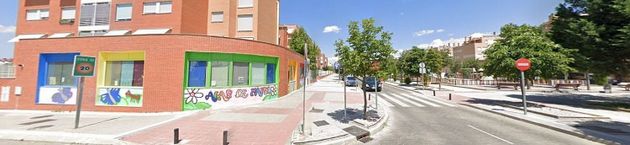Foto 1 de Venta de local en calle Montserrat Roig de 320 m²