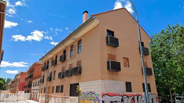 Foto 1 de Edifici en venda a calle De la Presa de 755 m²