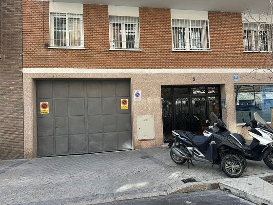 Foto 1 de Venta de garaje en calle De Núñez Morgado de 655 m²