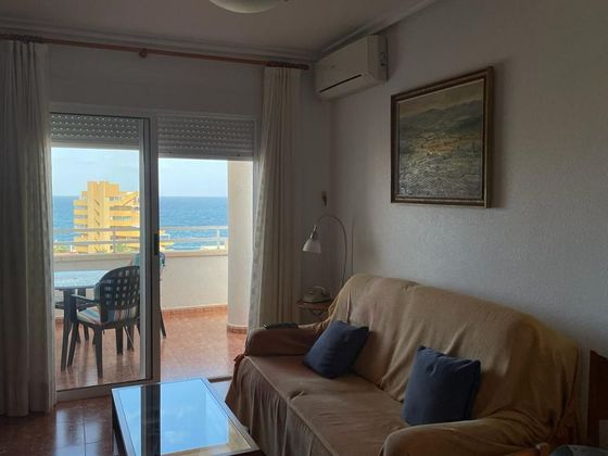Foto 2 de Àtic en venda a calle Islas Baleares de 3 habitacions amb terrassa i piscina