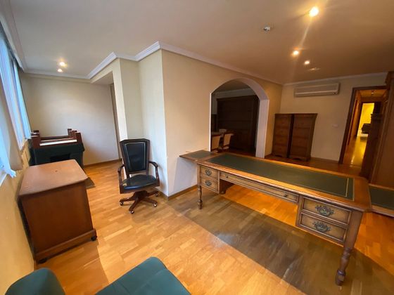 Foto 1 de Pis en venda a Benalúa de 4 habitacions amb garatge i aire acondicionat