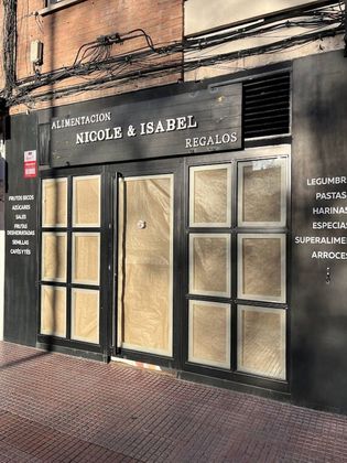 Foto 1 de Local en alquiler en avenida Caballería Española de 50 m²