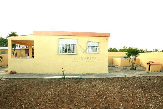 Foto 2 de Casa en venta en Zona Poble de 2 habitaciones con terraza y piscina