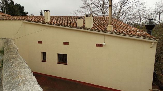 Foto 2 de Venta de casa en calle Traiguera con terraza y jardín