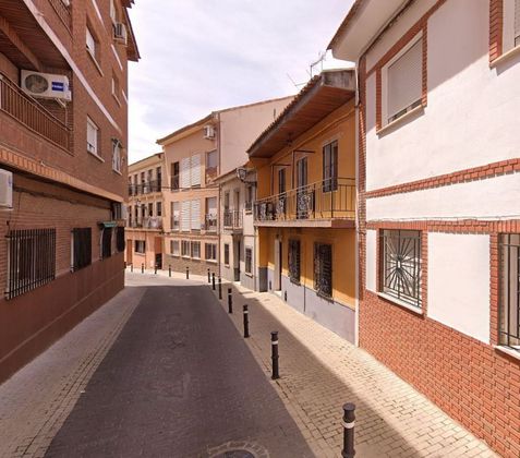 Foto 1 de Pis en venda a calle Bajada de la Fuente de 2 habitacions amb garatge