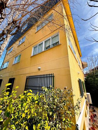 Foto 2 de Edifici en venda a calle De Asura amb ascensor