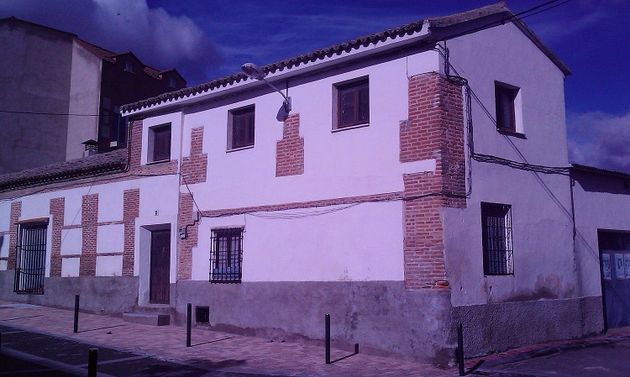 Foto 1 de Xalet en venda a calle Palacio de 3 habitacions amb garatge