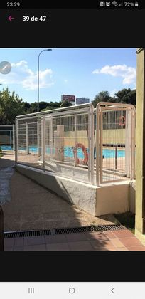 Foto 1 de Casa adossada en venda a Zona Carretera del Plantío de 3 habitacions amb piscina i garatge
