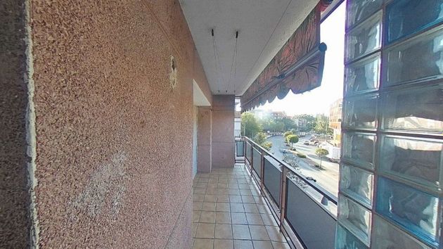 Foto 2 de Piso en venta en Centro Urbano de 3 habitaciones con terraza y balcón