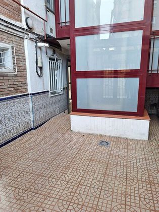 Foto 2 de Pis en venda a Marroquina de 2 habitacions amb ascensor