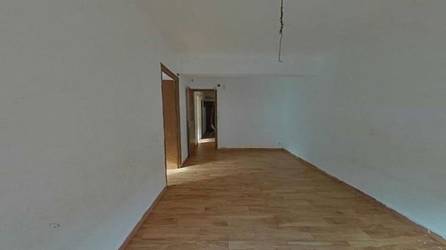 Foto 1 de Pis en venda a Valdeacederas de 3 habitacions i 67 m²