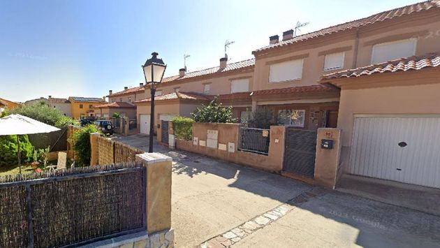 Foto 1 de Venta de casa en calle Veredilla de 3 habitaciones con terraza y jardín