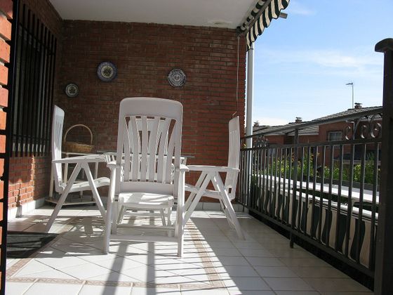 Foto 1 de Casa adosada en venta en Chapinería de 4 habitaciones con terraza y jardín