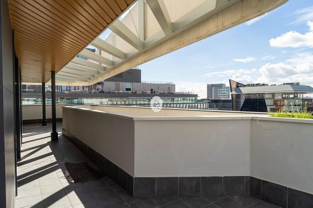 Foto 1 de Ático en alquiler en Atocha de 2 habitaciones con terraza y piscina