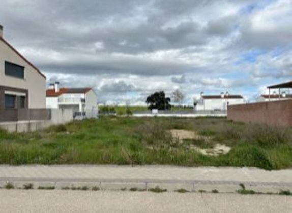 Foto 1 de Venta de terreno en calle Cáceres de 608 m²