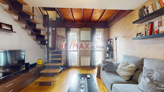 Foto 1 de Dúplex en venda a travesía Del Arrabal de 2 habitacions amb terrassa i garatge