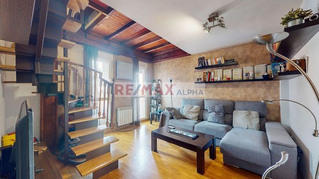 Foto 2 de Dúplex en venda a travesía Del Arrabal de 2 habitacions amb terrassa i garatge
