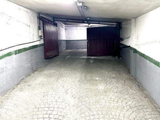 Foto 1 de Garatge en venda a Valdeacederas de 302 m²