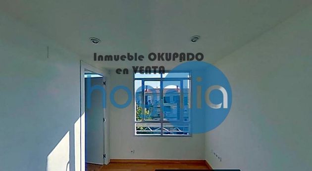 Foto 1 de Venta de piso en Amposta de 3 habitaciones y 56 m²